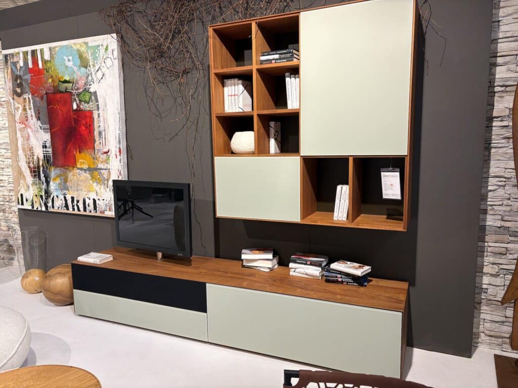 Wohnwand Farn Nußbaum Wohnwand Farn Nußbaum