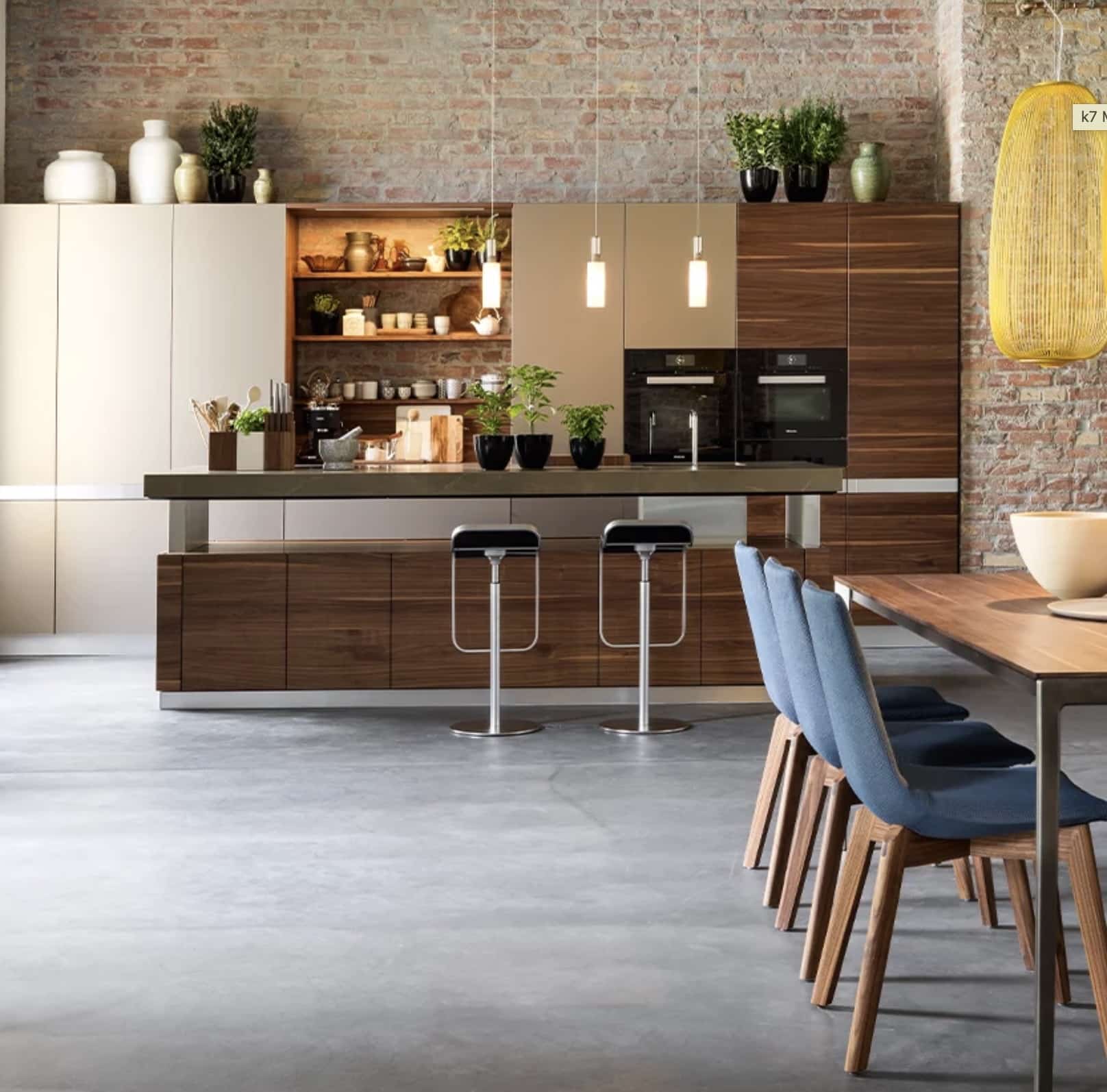 Küchen mit Kochinsel